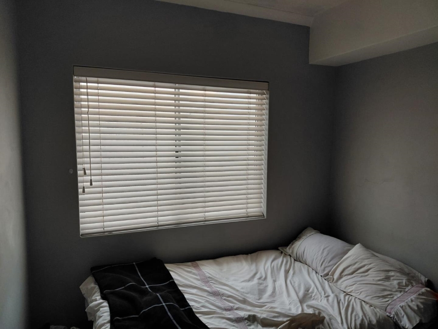 To Let 1 Bedroom Property for Rent in Okennedyville Western Cape